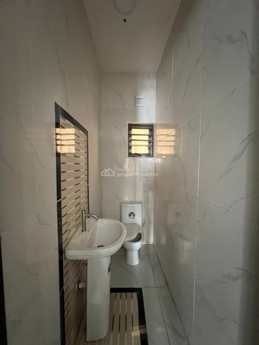 Classic 4 Bedroom Terrace Duplex with Pool and Gym in a Secure Estate, Orchid, Lekki, Lagos, Terraced Duplex for Sale