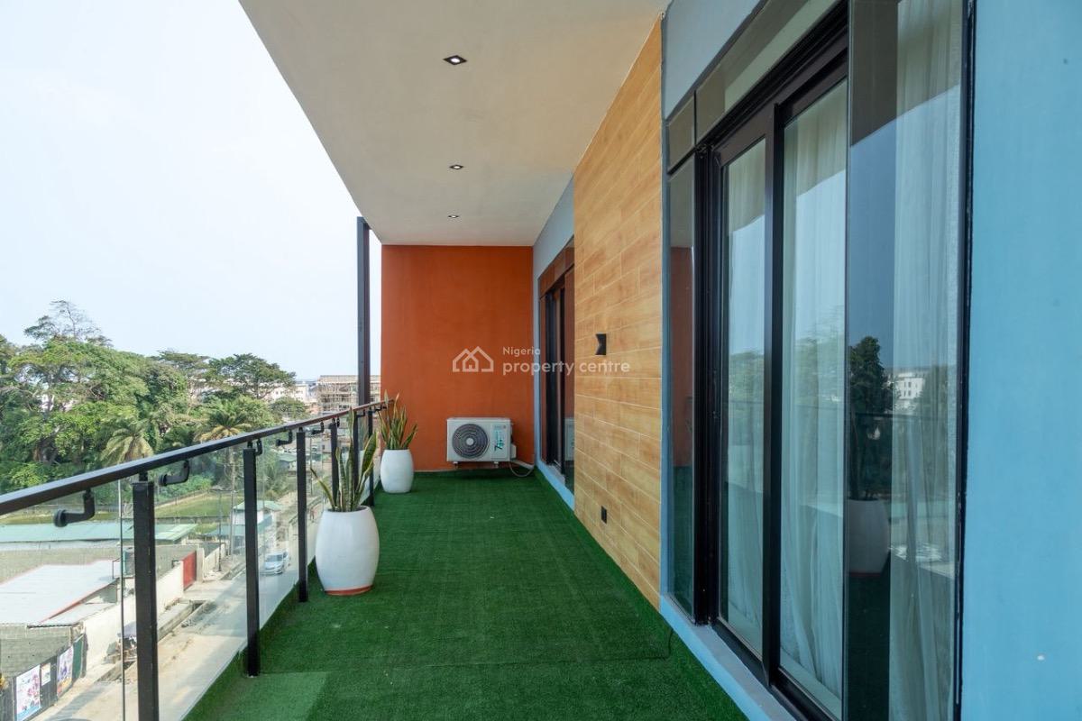 Luxurious 3 Bedroom Maisonette with a Private Cinema, Lekki Phase 1, Lekki, Lagos, Flat / Apartment Short Let