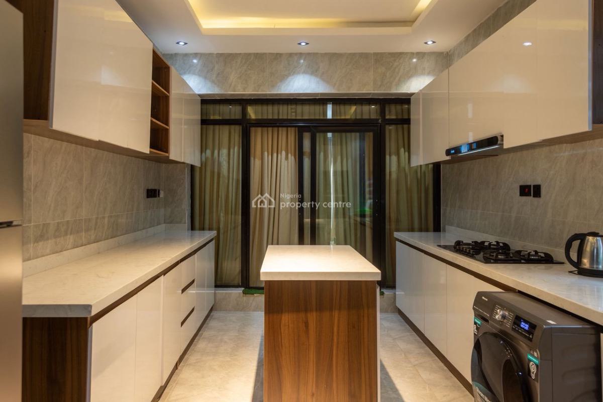 Luxurious 3 Bedroom Maisonette with a Private Cinema, Lekki Phase 1, Lekki, Lagos, Flat / Apartment Short Let