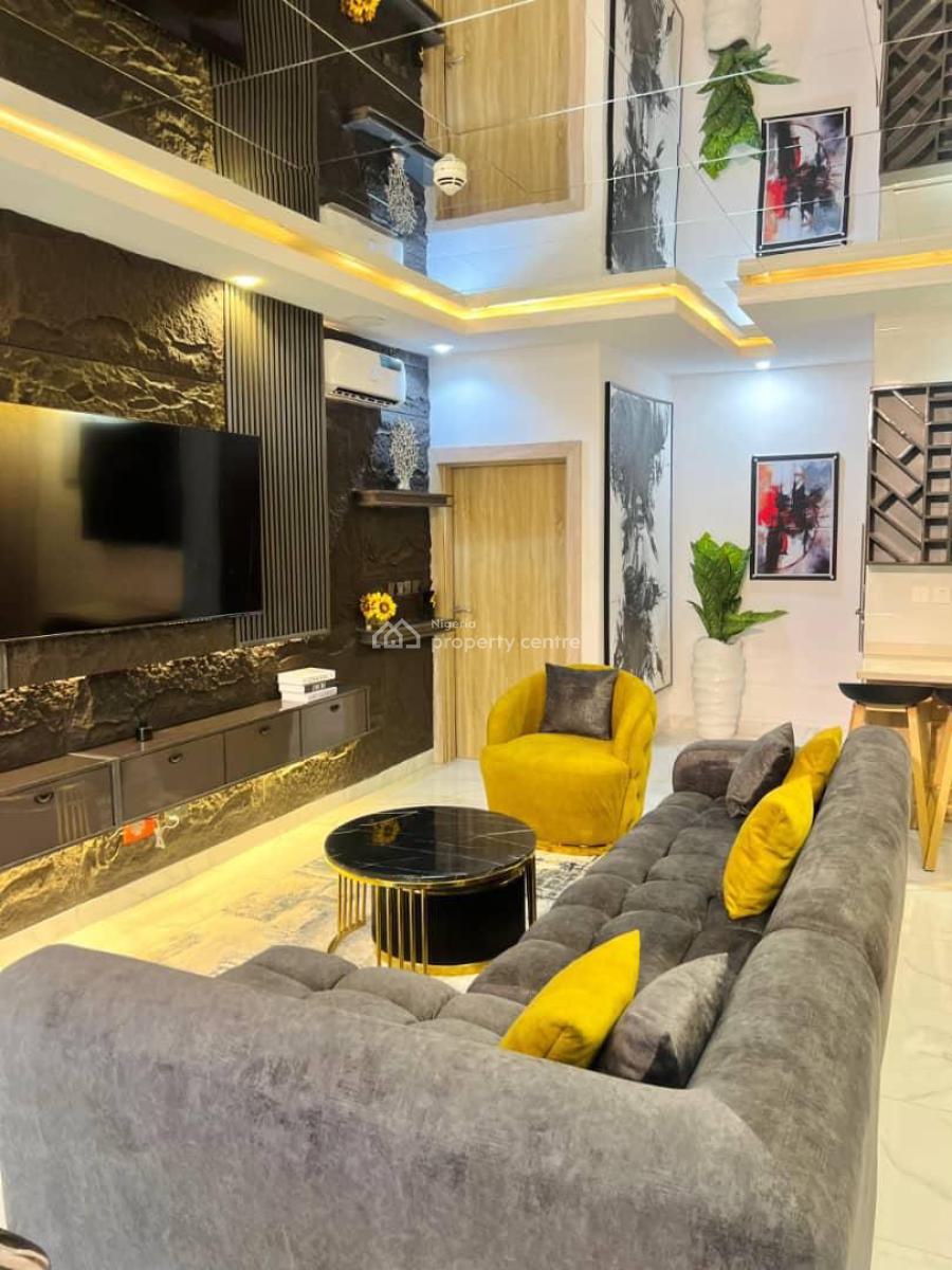 3bedroom Luxury Waterfront /swimming  Pool  Snooker, Lekki Phase 1, Lekki, Lagos, Flat / Apartment Short Let