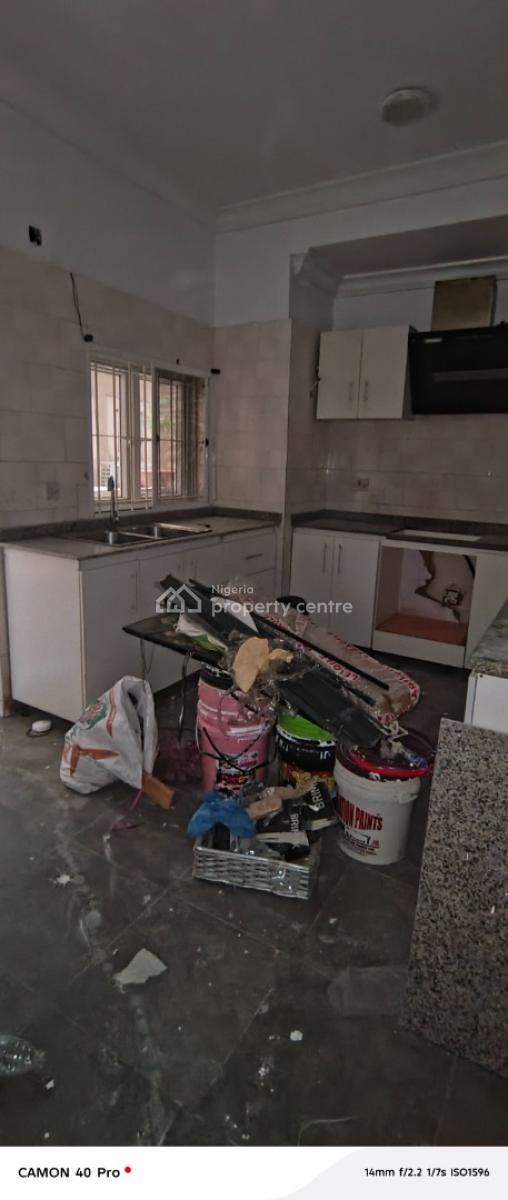 4 Bedroom Duplex Conner Piece Terrace, Behind Circle Mall Shop Rite, Osapa, Lekki, Lagos, Office Space for Rent