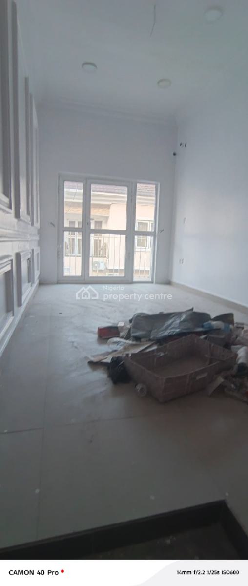 4 Bedroom Duplex Conner Piece Terrace, Behind Circle Mall Shop Rite, Osapa, Lekki, Lagos, Office Space for Rent