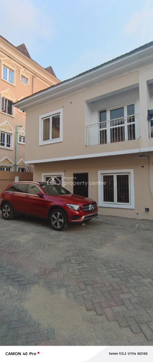 4 Bedroom Duplex Conner Piece Terrace, Behind Circle Mall Shop Rite, Osapa, Lekki, Lagos, Office Space for Rent