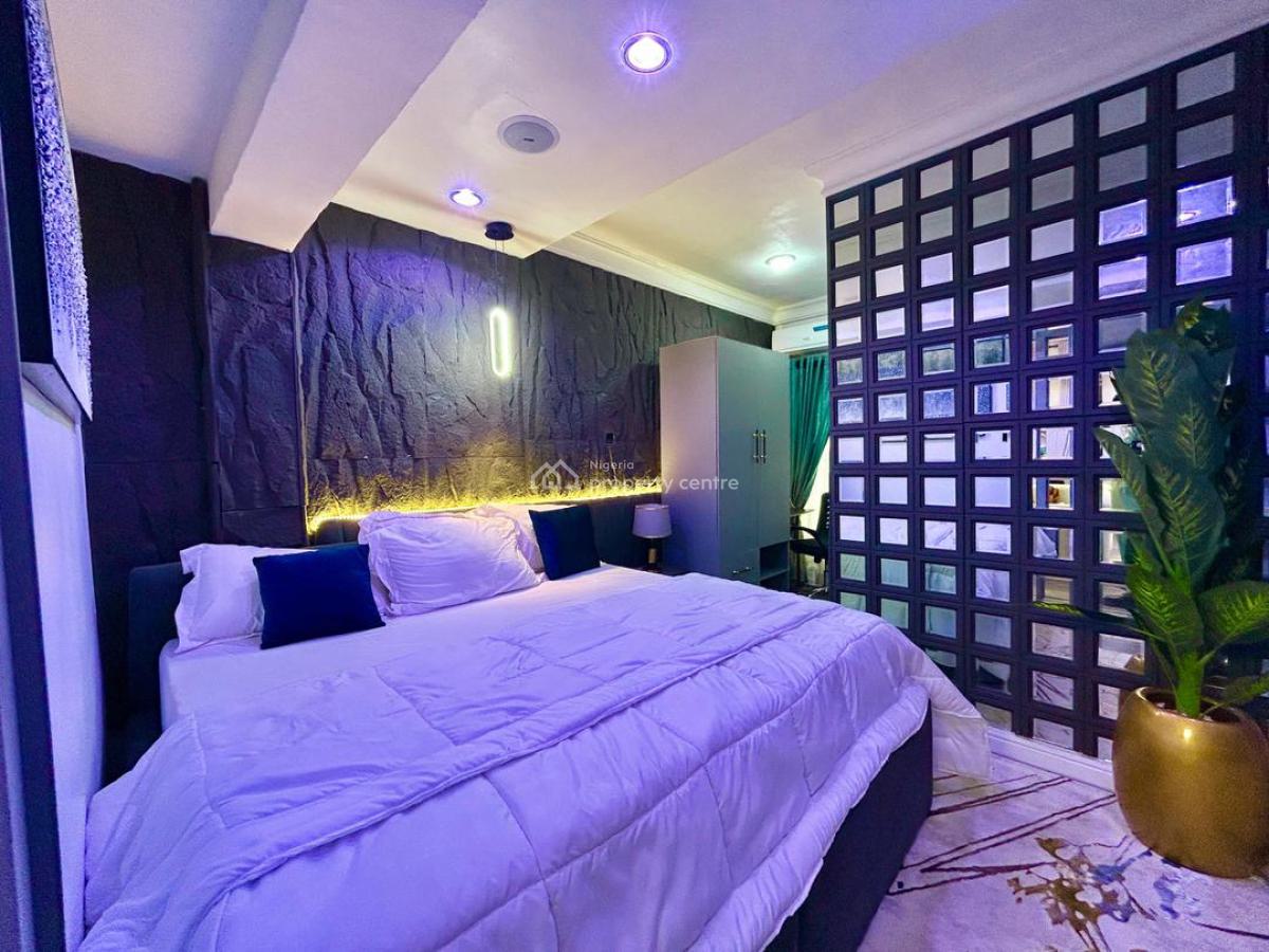 Brand New Smart Luxury 2 Bedroom Apartment with Swimming Pool  and Ps5, Lekki Phase 1, Lekki, Lagos, Flat / Apartment Short Let