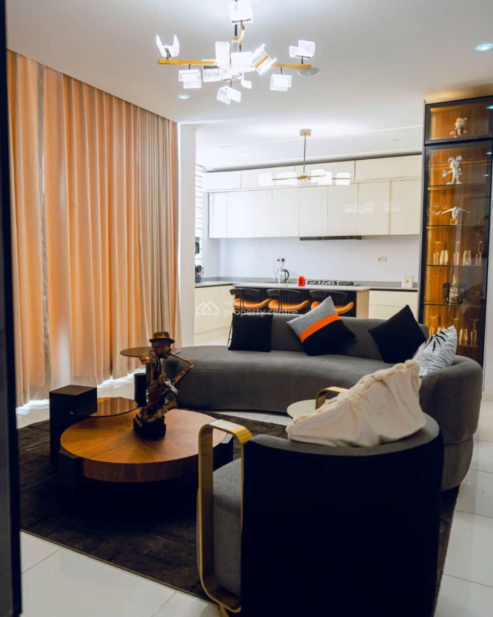 1 Bedroom Apartment with Pool,balcony and Gym., Lekki Phase 1, Lekki, Lagos, Flat / Apartment Short Let