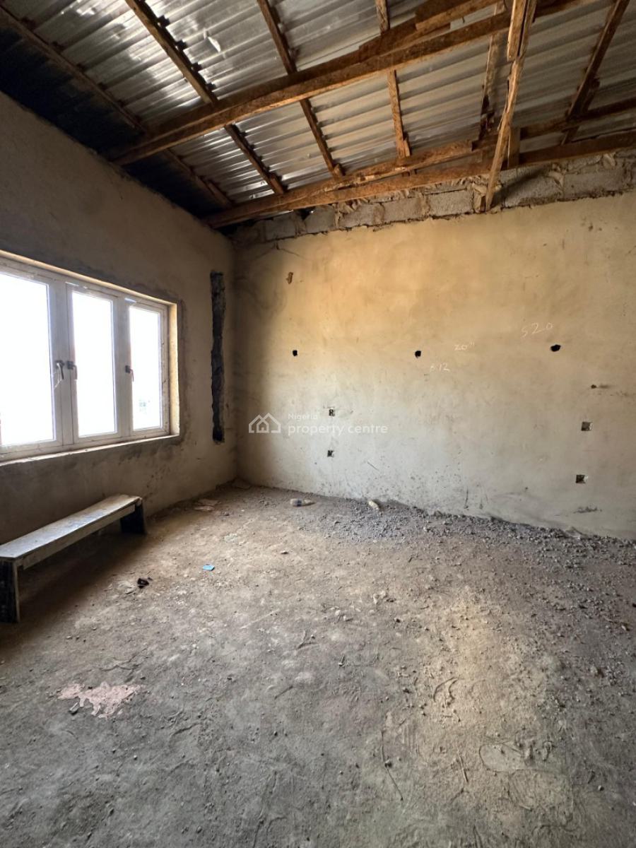 3bedroom Terrace Duplex, in an Estate Gwarinpa Extension, Gwarinpa, Abuja, Terraced Duplex for Sale