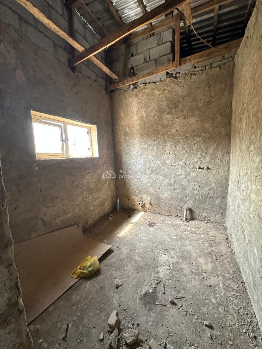 3bedroom Terrace Duplex, in an Estate Gwarinpa Extension, Gwarinpa, Abuja, Terraced Duplex for Sale