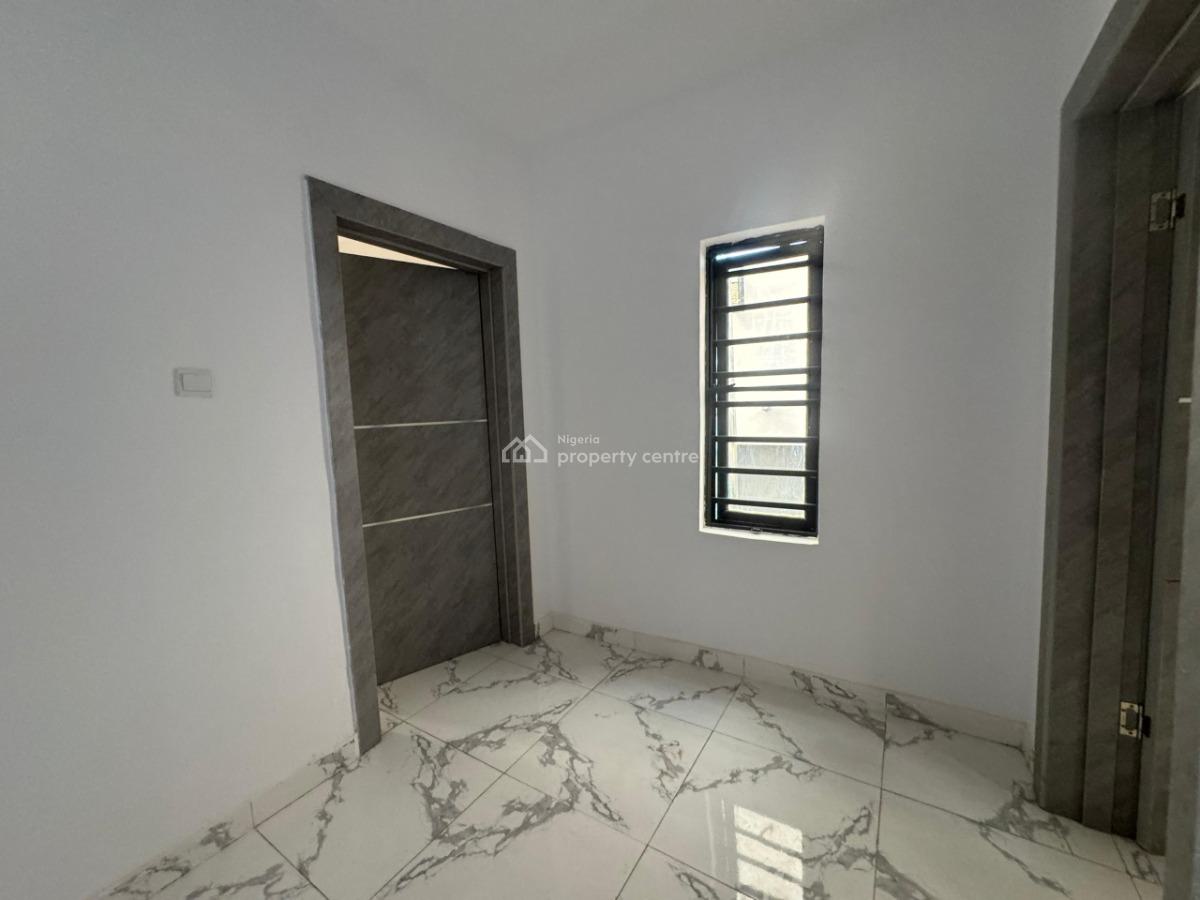 a 4 Bedroom Duplex, Magodo, Gra Phase 1, Magodo, Lagos, Semi-detached Duplex for Sale