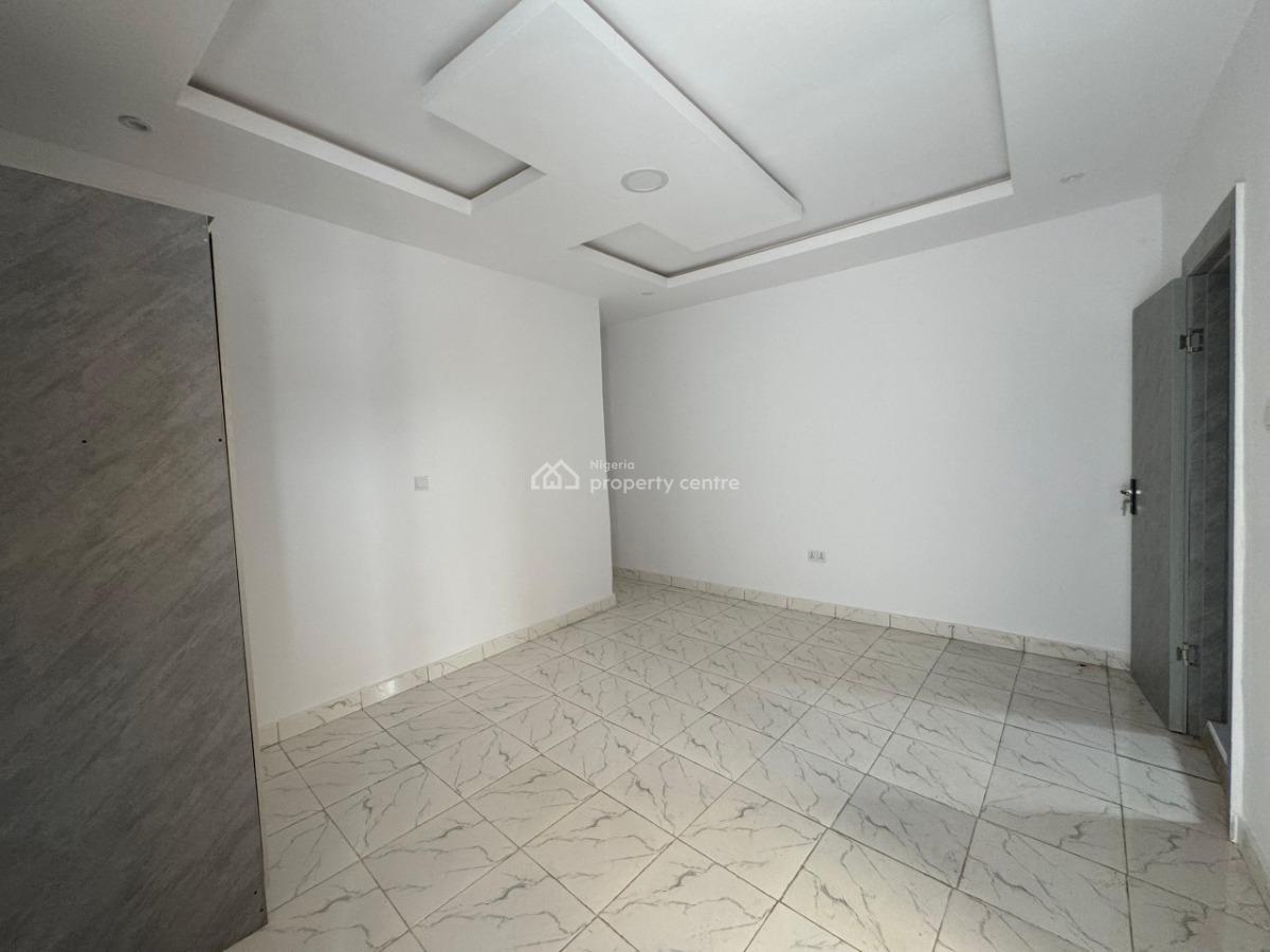 a 4 Bedroom Duplex, Magodo, Gra Phase 1, Magodo, Lagos, Semi-detached Duplex for Sale