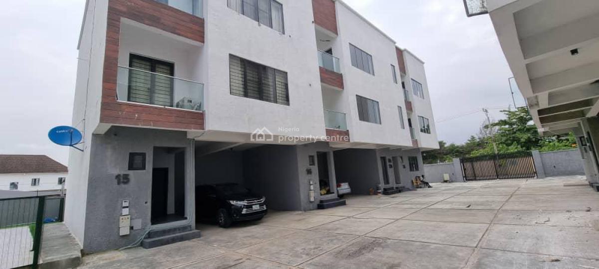 Very Spacious 2 Bedrooms Apartment Serviced, Chevron Drive Opposite Chevron Office, Lekki, Lagos, Flat / Apartment for Sale