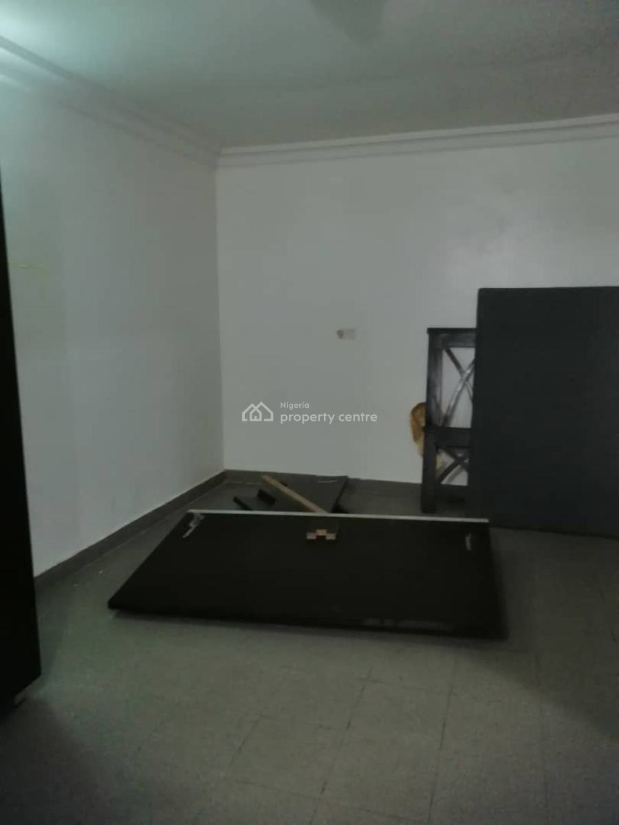 Standard Furnished One Bedroom Flat Available, Parkview Estate, Ikoyi, Lagos, Flat / Apartment for Rent