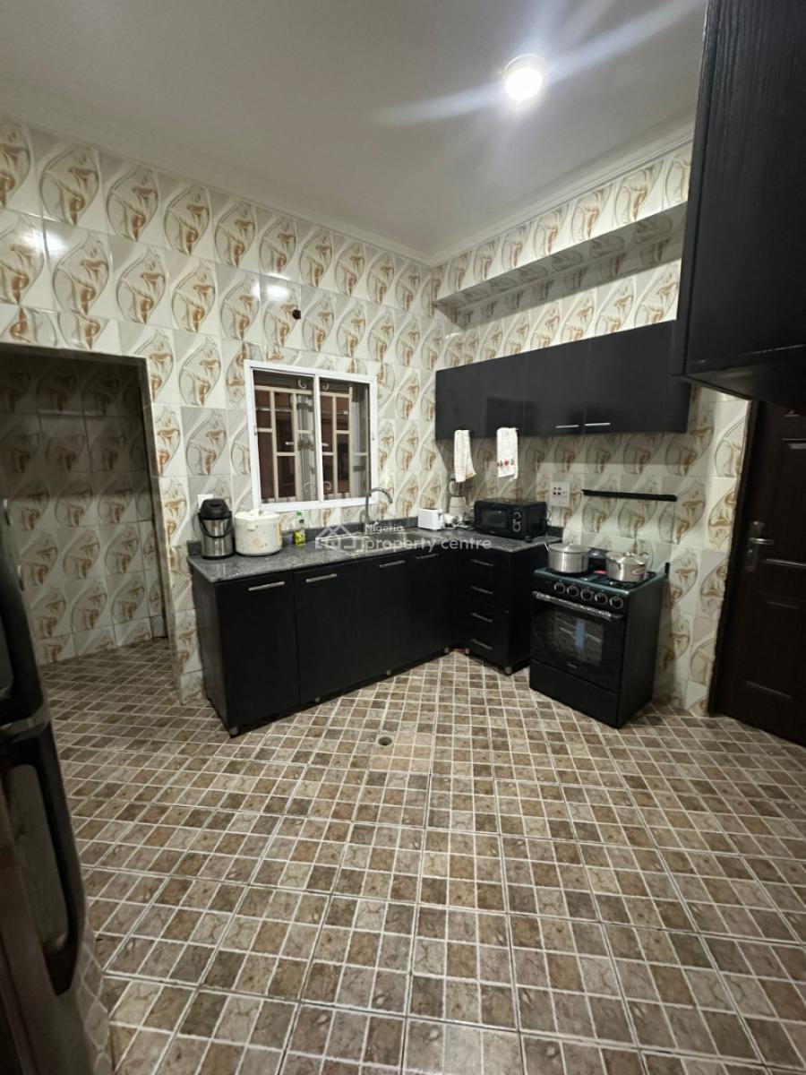 Fully Furnished 2bedroom Flat, Before Paradise 1 Estate Lifecamp, Life Camp, Abuja, Flat / Apartment for Rent