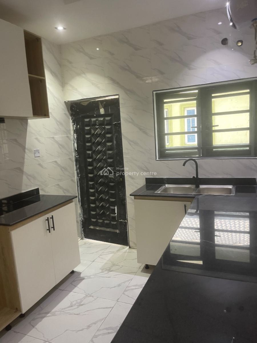 Luxury 2bedroom Apartment Inside Decent Estate, Peninsula Garden Estate, Sangotedo, Ajah, Lagos, Terraced Bungalow for Rent