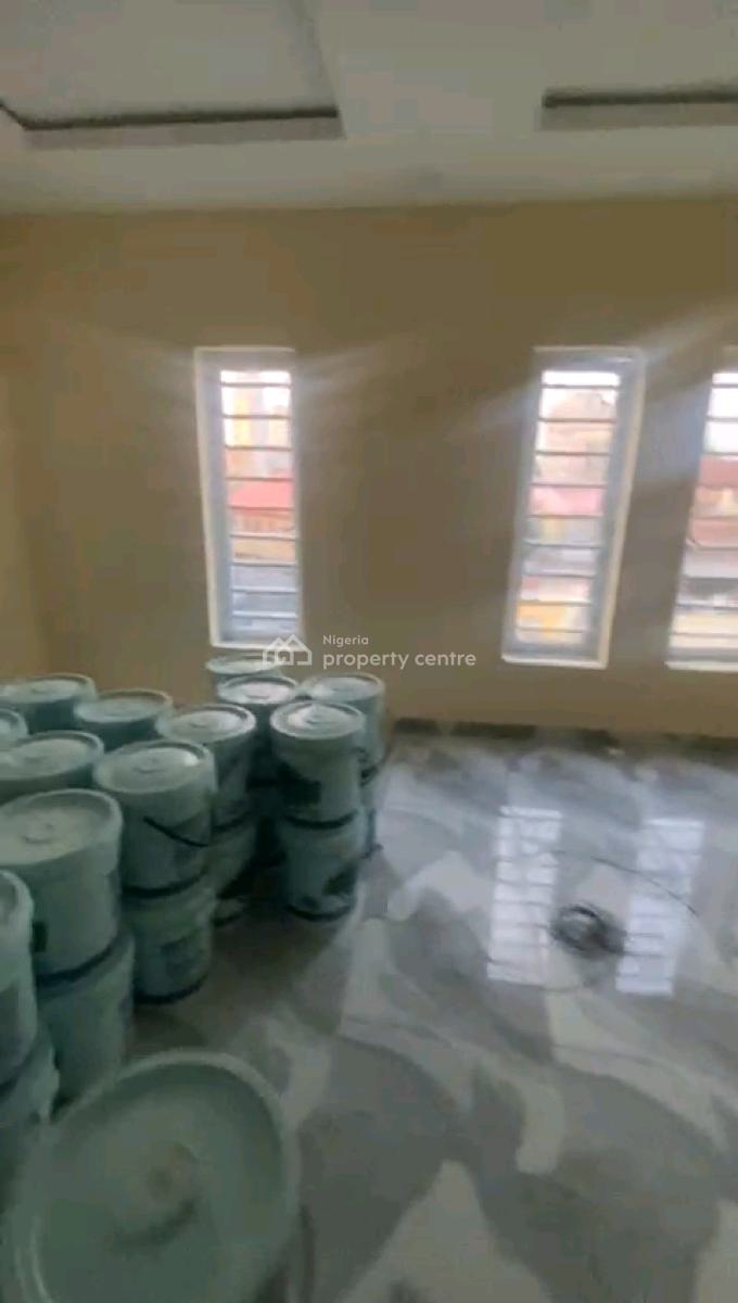 3bedroom Upstairs, All Room Ensuite, Balcony, Pop, Screeded Wall, Alagomeji, Yaba, Lagos, Flat / Apartment for Rent