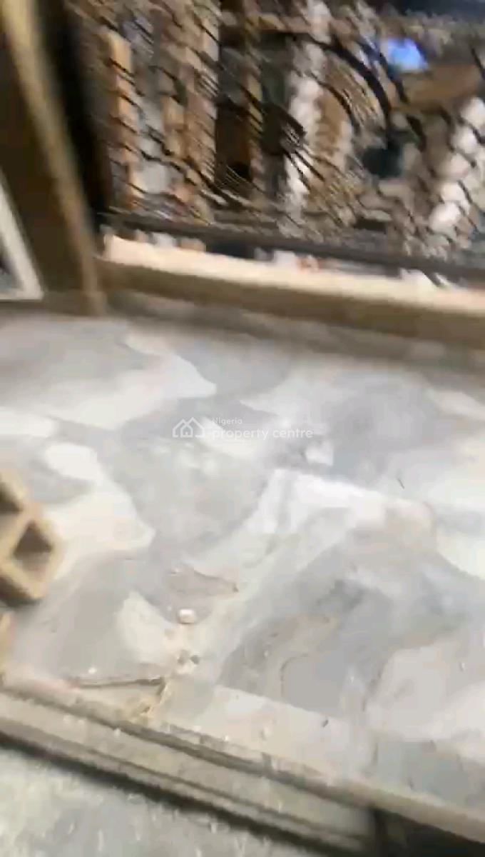 3bedroom Upstairs, All Room Ensuite, Balcony, Pop, Screeded Wall, Alagomeji, Yaba, Lagos, Flat / Apartment for Rent