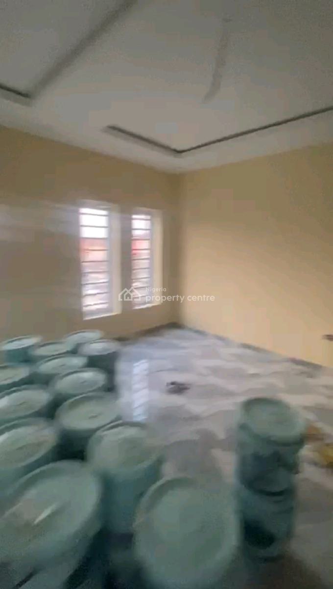 3bedroom Upstairs, All Room Ensuite, Balcony, Pop, Screeded Wall, Alagomeji, Yaba, Lagos, Flat / Apartment for Rent
