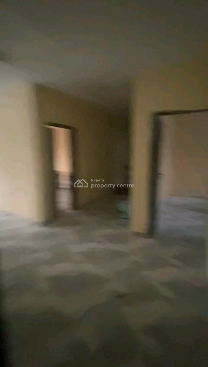 3bedroom Upstairs, All Room Ensuite, Balcony, Pop, Screeded Wall, Alagomeji, Yaba, Lagos, Flat / Apartment for Rent