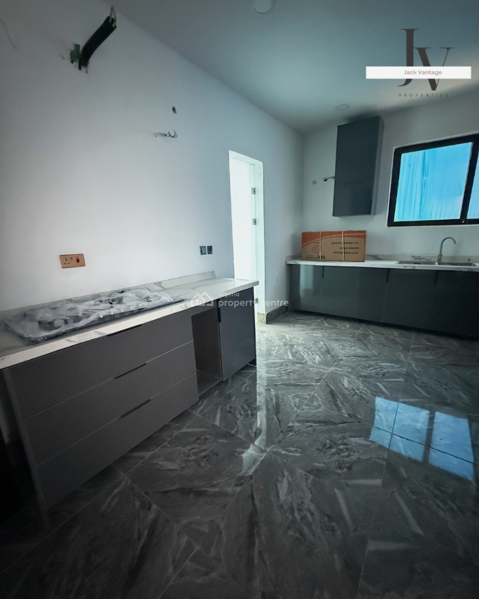 3-bedroom Apartment + Bq -- Prime Location, Ikoyi, Lagos, Flat / Apartment for Rent