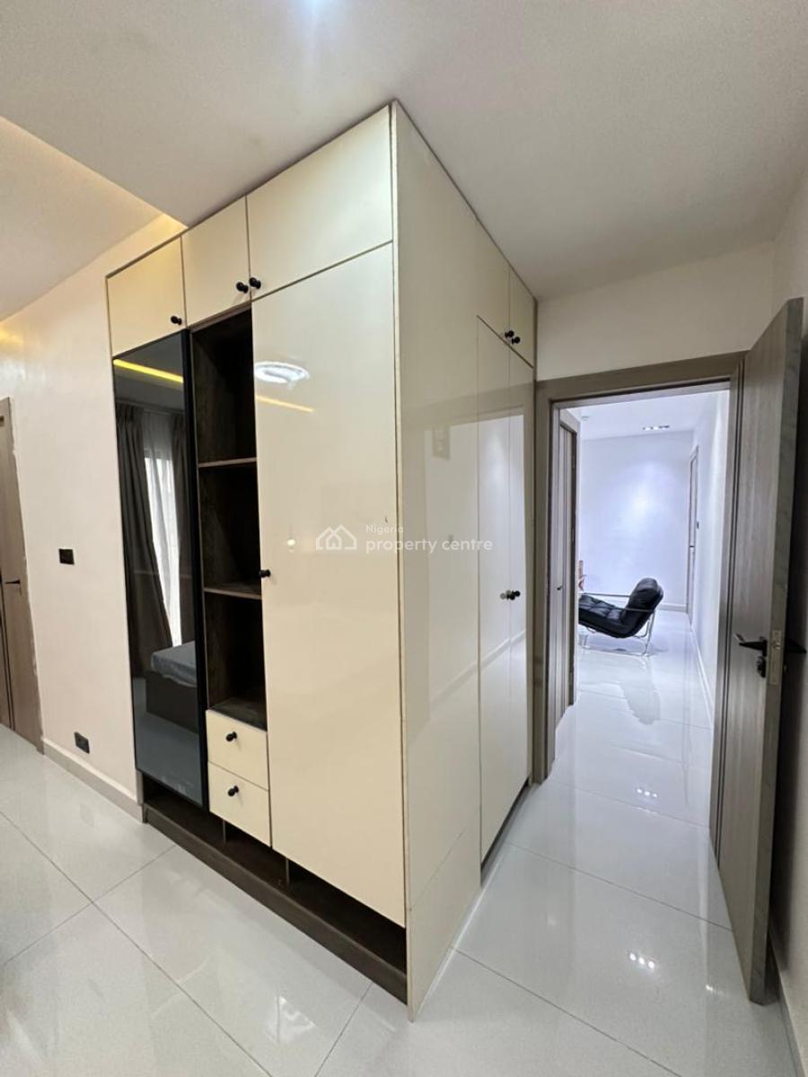 Fully Furnished Luxury 1 Bedroom Apartment with Swimming Pool, Lekki Phase 1, Lekki, Lagos, House for Sale