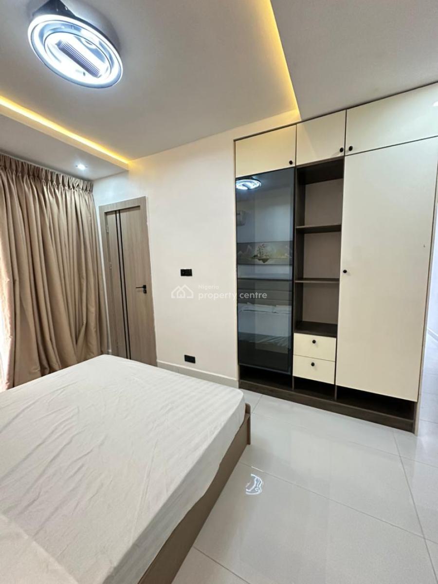 Fully Furnished Luxury 1 Bedroom Apartment with Swimming Pool, Lekki Phase 1, Lekki, Lagos, House for Sale