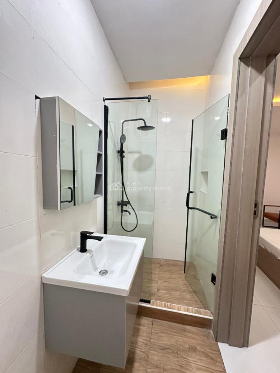 Fully Furnished Luxury 1 Bedroom Apartment with Swimming Pool, Lekki Phase 1, Lekki, Lagos, House for Sale