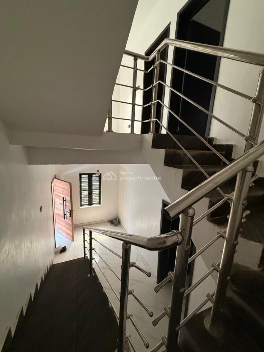 5 Bedroom Semi Detached Duplex in a Serene,well Secured and High Browl, Secured Estate in Magodo Phase 1, Magodo, Lagos, Semi-detached Duplex for Sale