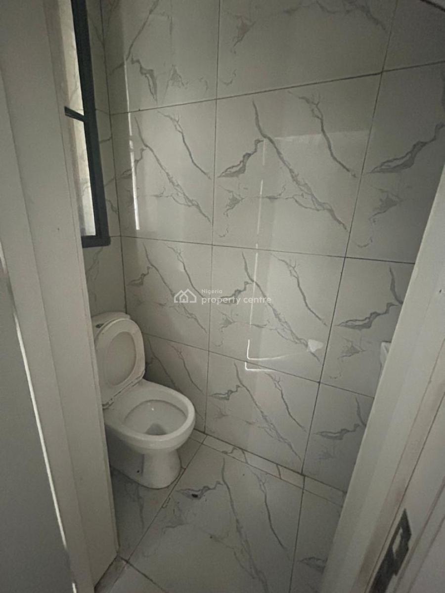 Well Maintained 3 Bedroom Terrace with Bq at Ikate, Ikate Elegushi, Lekki, Lagos, Terraced Duplex for Rent