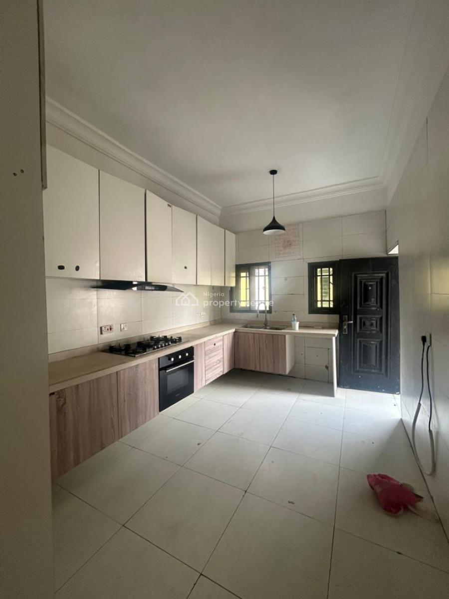 Well Maintained 3 Bedroom Terrace with Bq at Ikate, Ikate Elegushi, Lekki, Lagos, Terraced Duplex for Rent