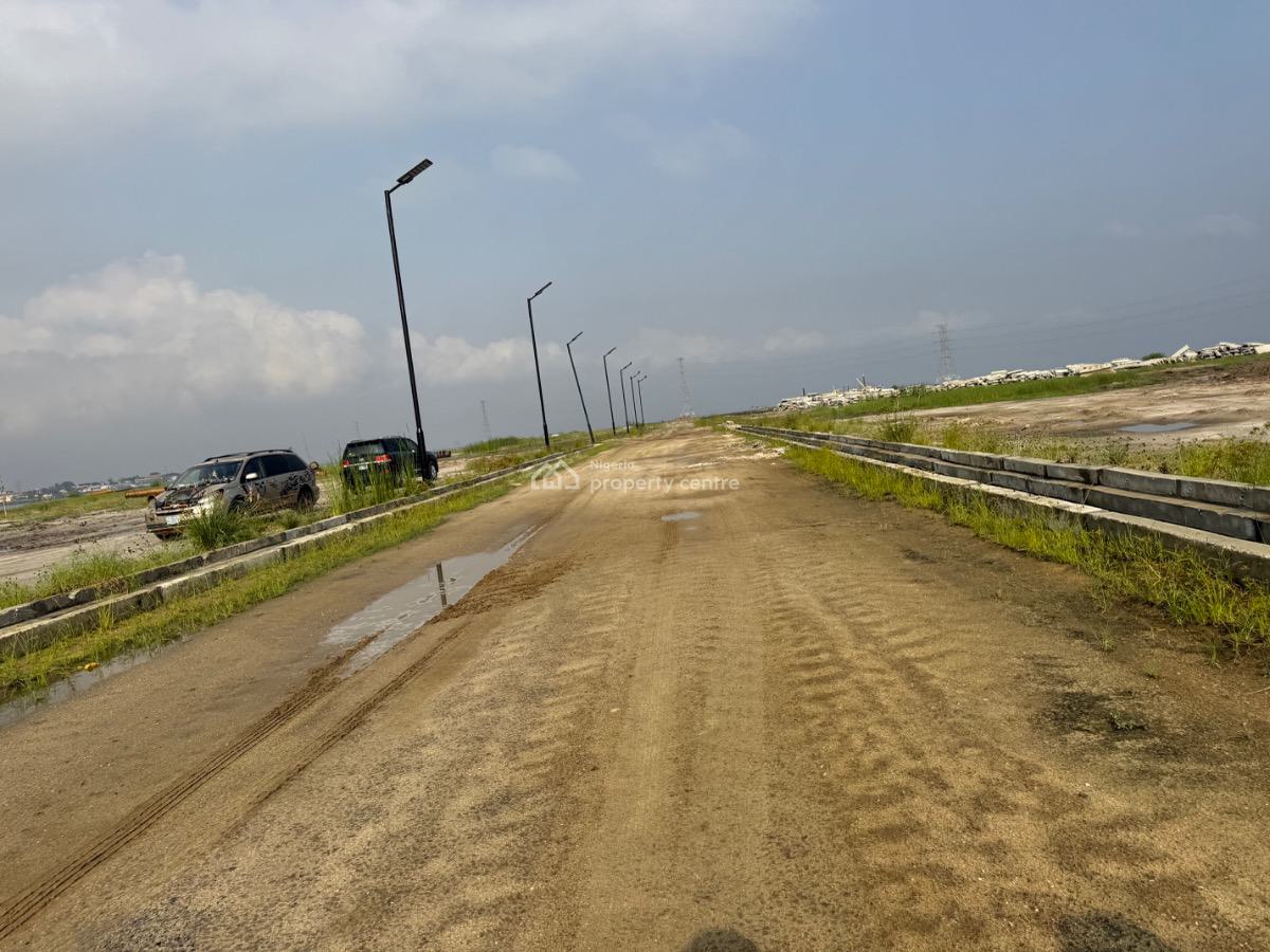 C of O Land in a Premier  Estate, Ikoyi, Ikoyi, Lagos, Residential Land for Sale