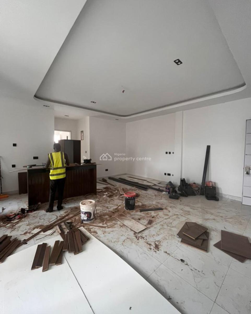 Newly Built 2 Bedroom Apartment, Ikate, Lekki, Lagos, Block of Flats for Sale