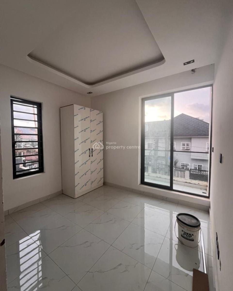 Newly Built 2 Bedroom Apartment, Ikate, Lekki, Lagos, Block of Flats for Sale