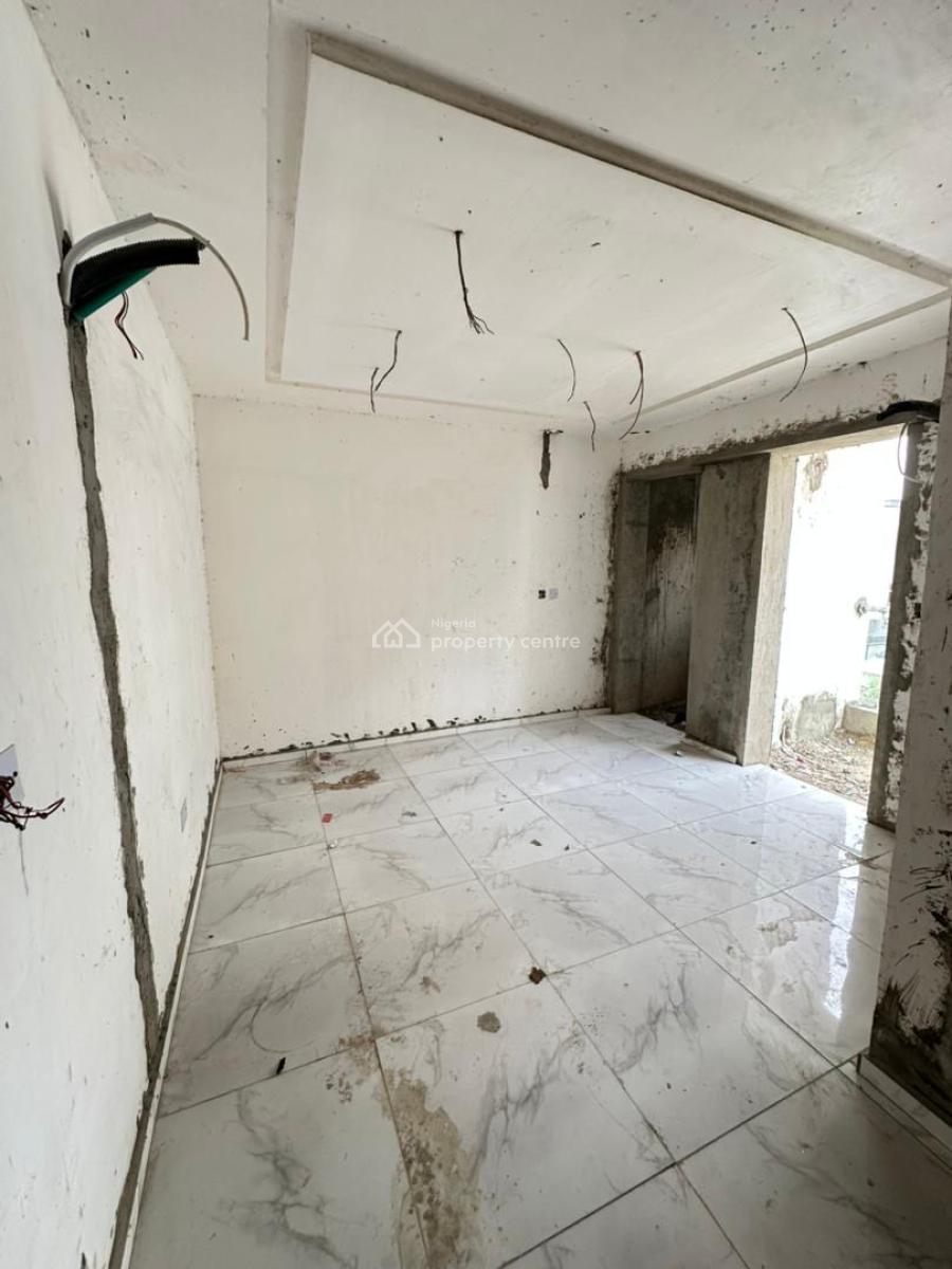 Luxury 2 Bedroom Apartment with Elevator in a Secure and Serene Enviro, Lekki Phase 1, Lekki, Lagos, House for Sale