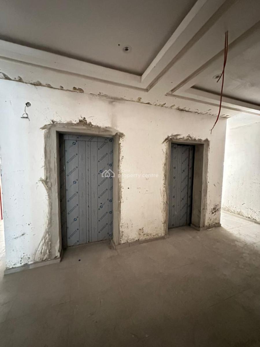 Luxury 2 Bedroom Apartment with Elevator in a Secure and Serene Enviro, Lekki Phase 1, Lekki, Lagos, House for Sale