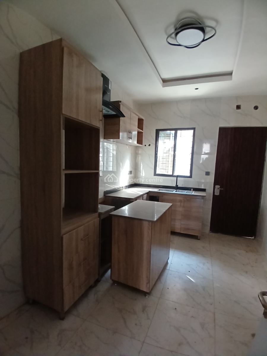 Brand New 4 Bedroom Terrace Duplex with 1room Bq, Guzape Abuja Diplomatic Zone, Guzape District, Abuja, Terraced Duplex for Sale