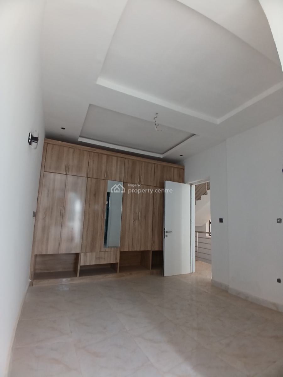 Brand New 4 Bedroom Terrace Duplex with 1room Bq, Guzape Abuja Diplomatic Zone, Guzape District, Abuja, Terraced Duplex for Sale