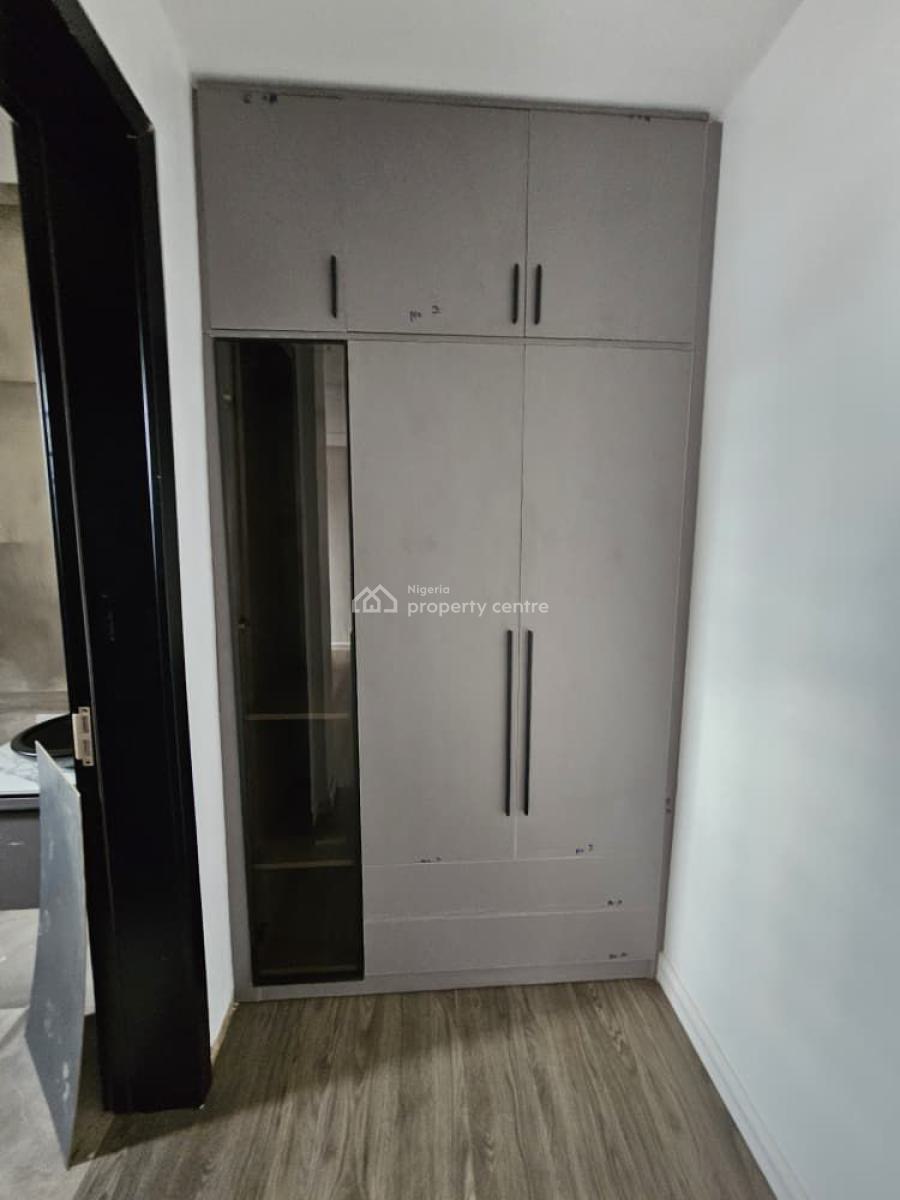 Gorgeously Built 5 & 6 Bedroom Fully Detached Duplex with a Room Bq, Ikeja Gra, Ikeja, Lagos, Detached Duplex for Sale