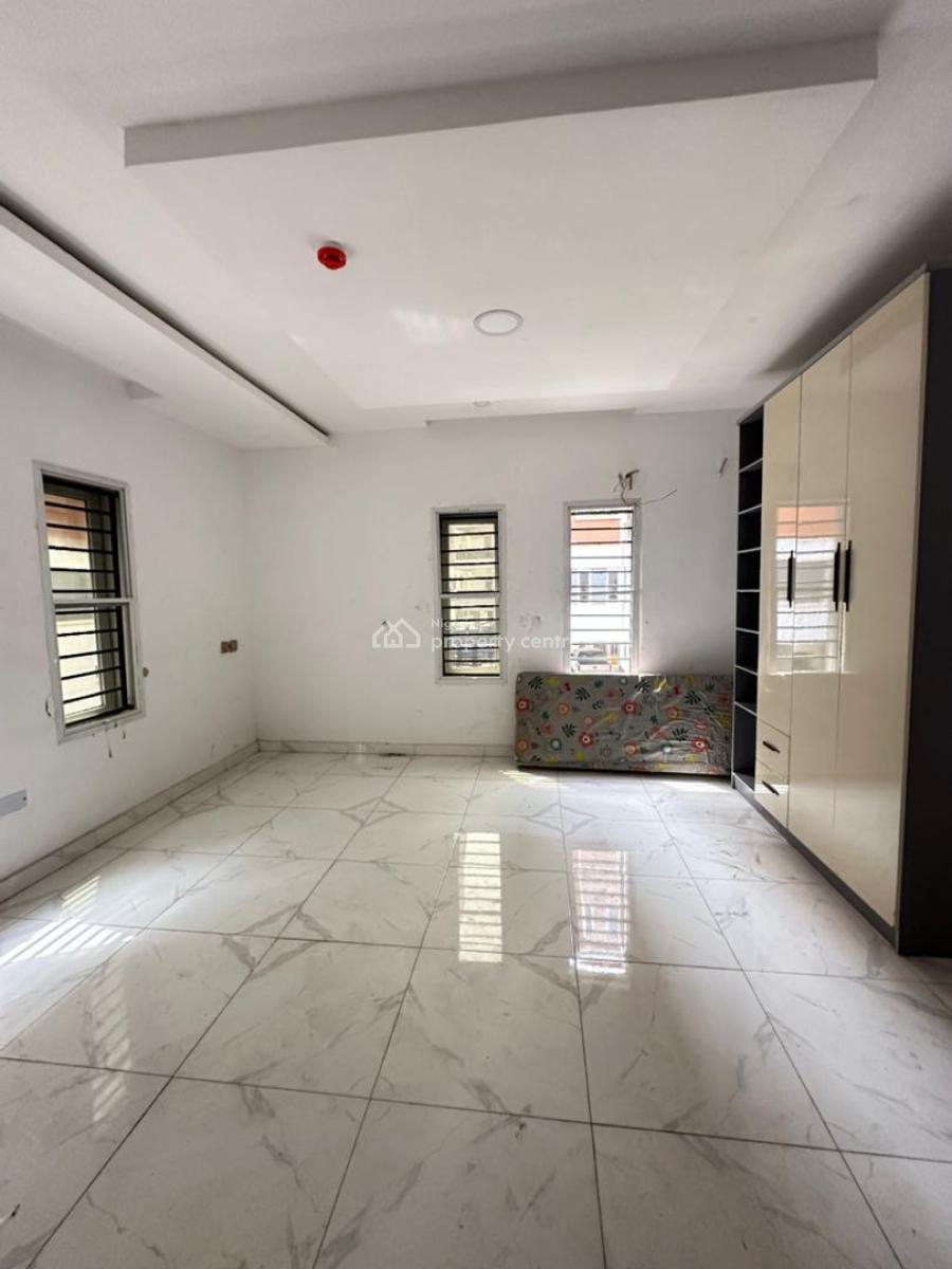 Newly Built Luxury 2 Bedroom Apartment with an Elevator, Lekki Phase 1, Lekki, Lagos, House for Sale