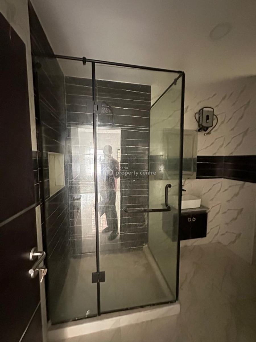 Newly Built Luxury 2 Bedroom Apartment with an Elevator, Lekki Phase 1, Lekki, Lagos, House for Sale