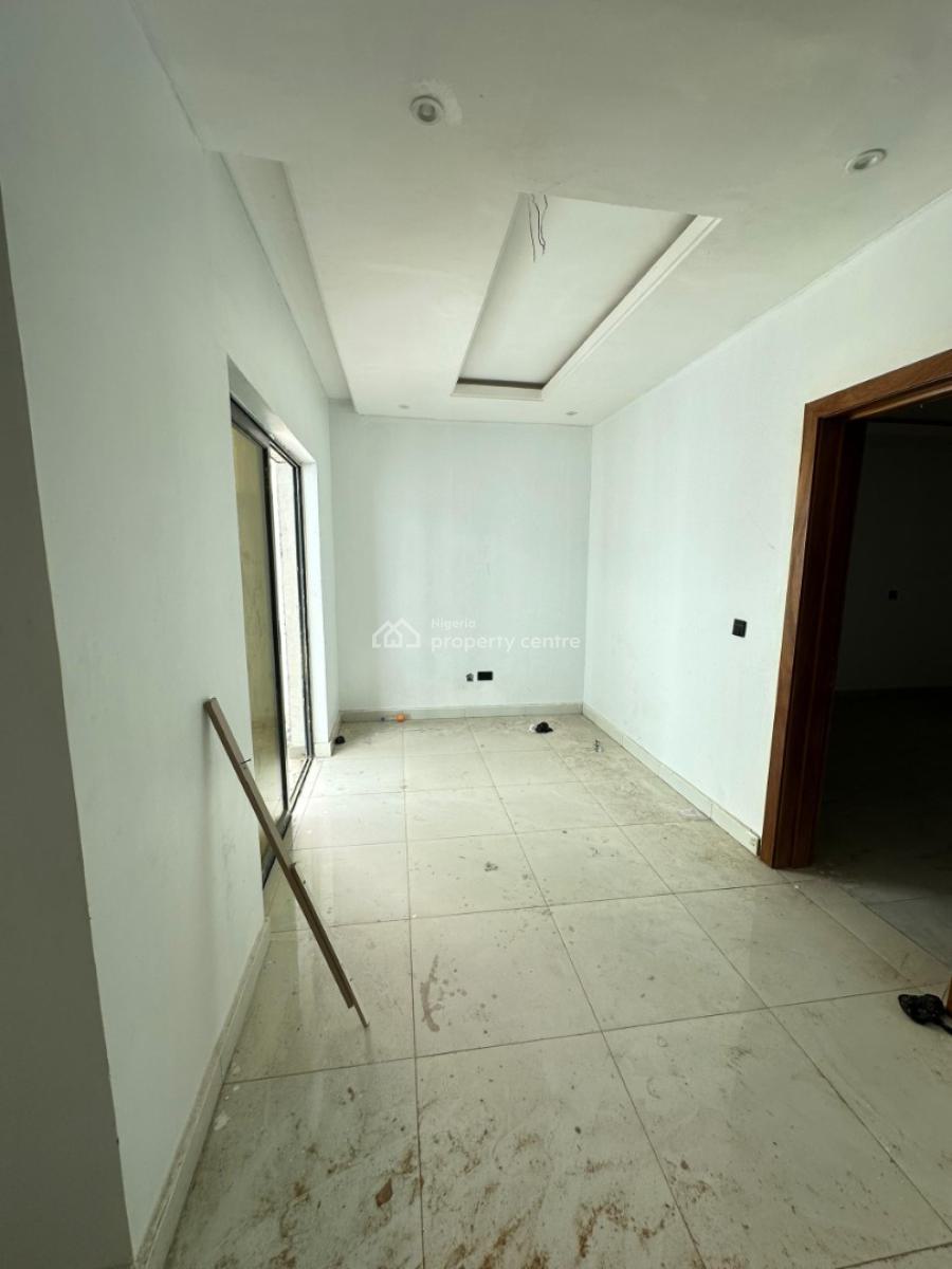 Luxury 2 Bedroom Maissonette Penthouse with a Swimming Pool, Lekki, Lekki Phase 1, Lekki, Lagos, Flat / Apartment for Sale