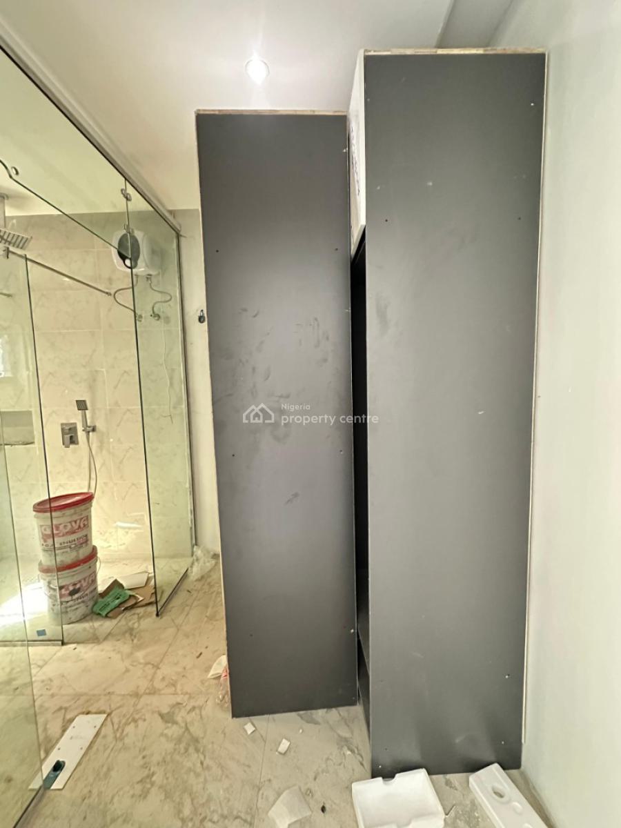 Luxury 2 Bedroom Maissonette Penthouse with a Swimming Pool, Lekki, Lekki Phase 1, Lekki, Lagos, Flat / Apartment for Sale