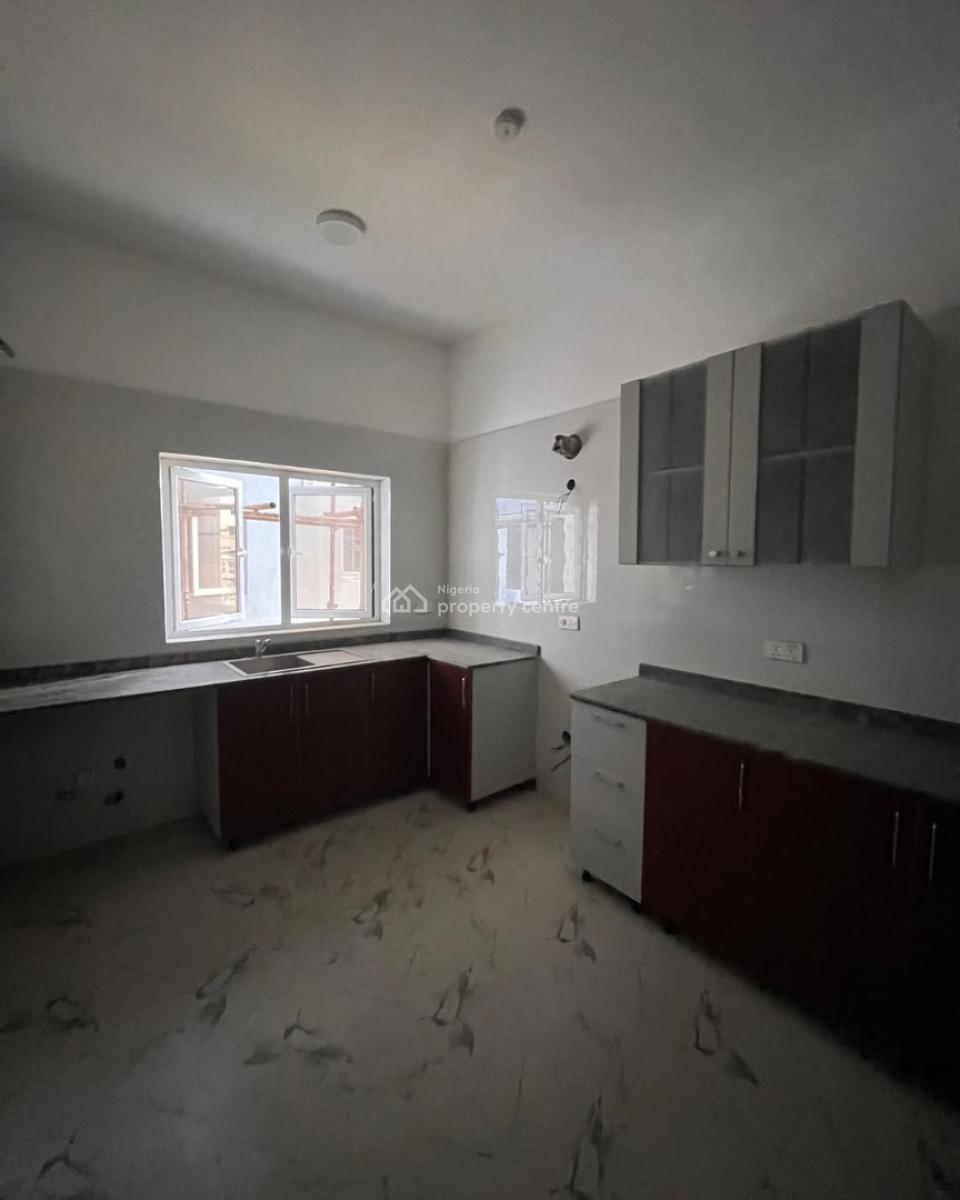 Luxury 2 Bedroom Apartment, Ikate, Lekki, Lagos, Block of Flats for Sale