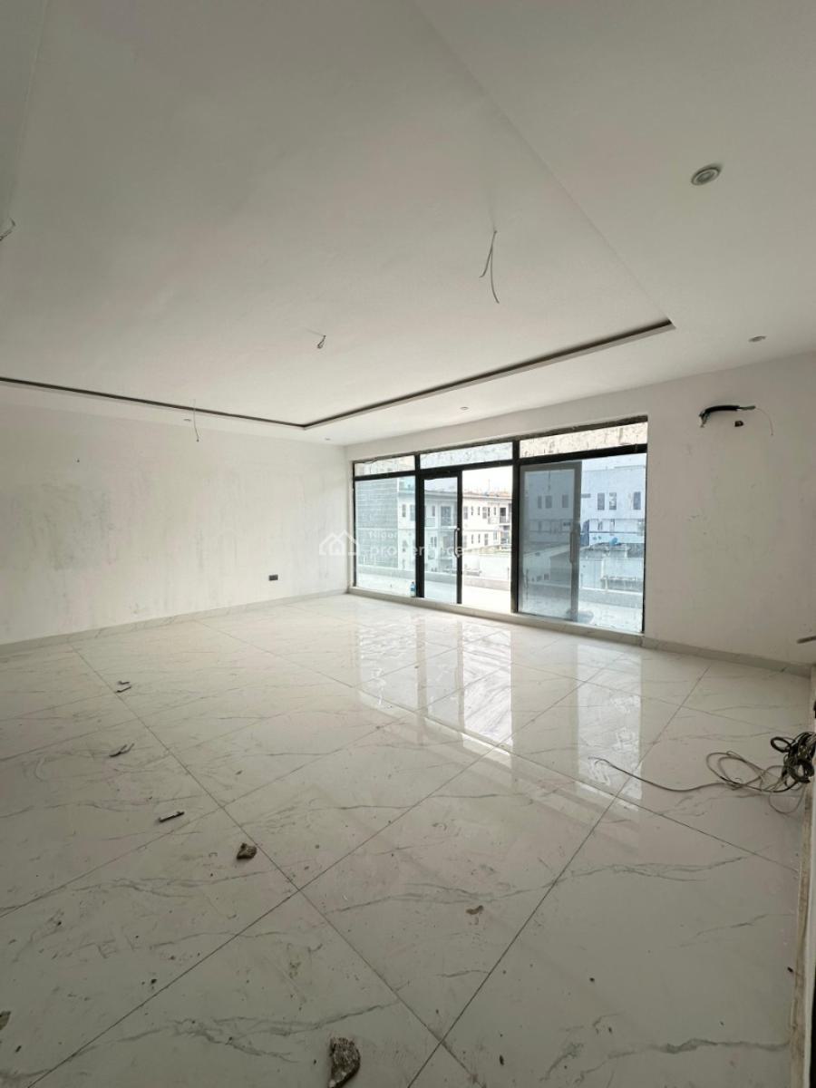 Spacious Luxury 3 Bedroom Penthouse, Lekki, Lekki Phase 1, Lekki, Lagos, Flat / Apartment for Sale