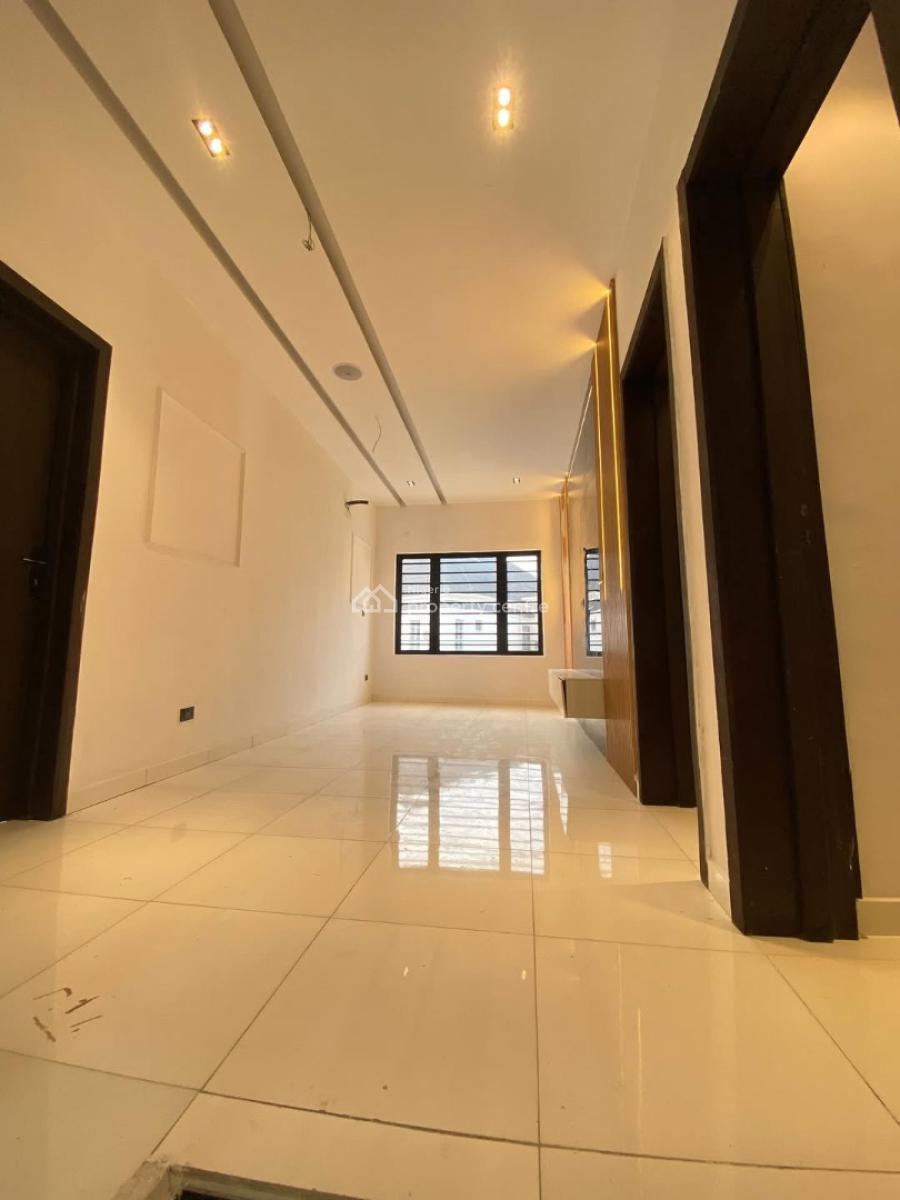 Executive Luxurious 5-bedrooms Deluxe Fully Detached Triplex with Bq, Orchid, Lekki, Lagos, Detached Duplex for Sale