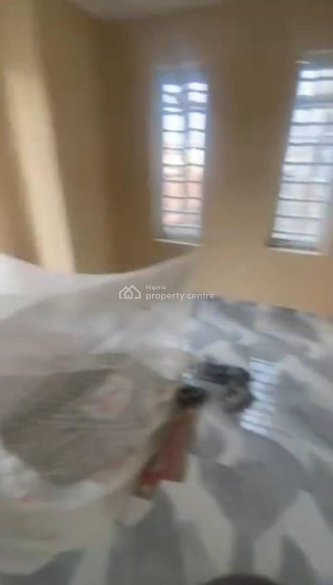 Lovely 2bedroom Flat, Alagomeji, Yaba, Lagos, Flat / Apartment for Rent