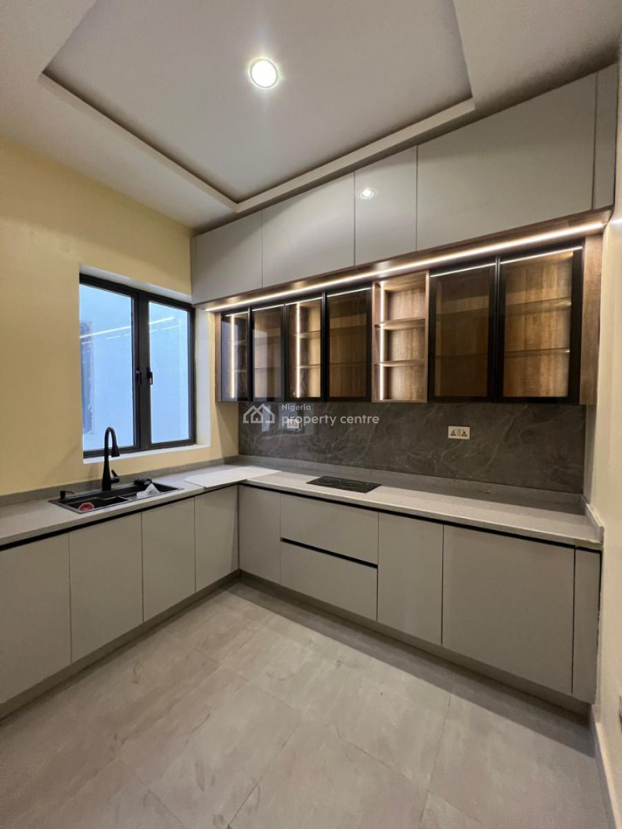 5 Bedroom Detached Duplex, Utako, Abuja, Detached Duplex for Sale