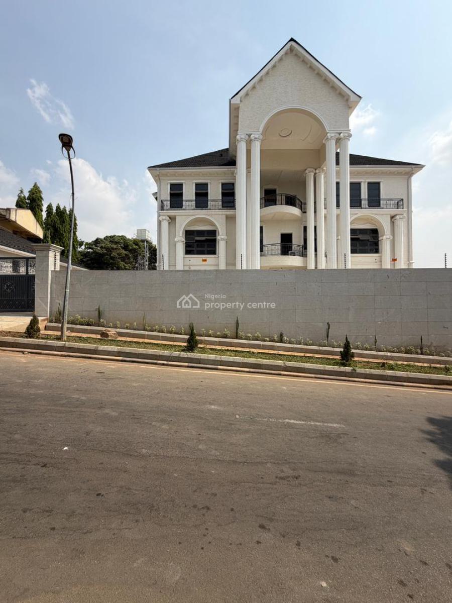9 Bedroom Mansion, Maitama District, Abuja, Detached Duplex for Sale