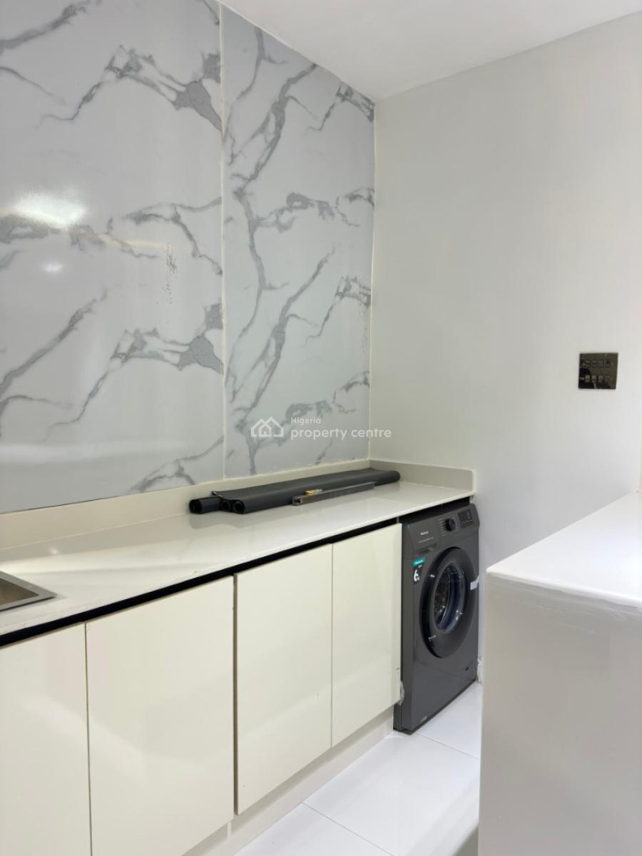 Fully Furnished Luxury 1 & 2 Bedroom Apartment with Swimming Pool&gym, Lekki, Lekki Phase 1, Lekki, Lagos, Flat / Apartment for Sale