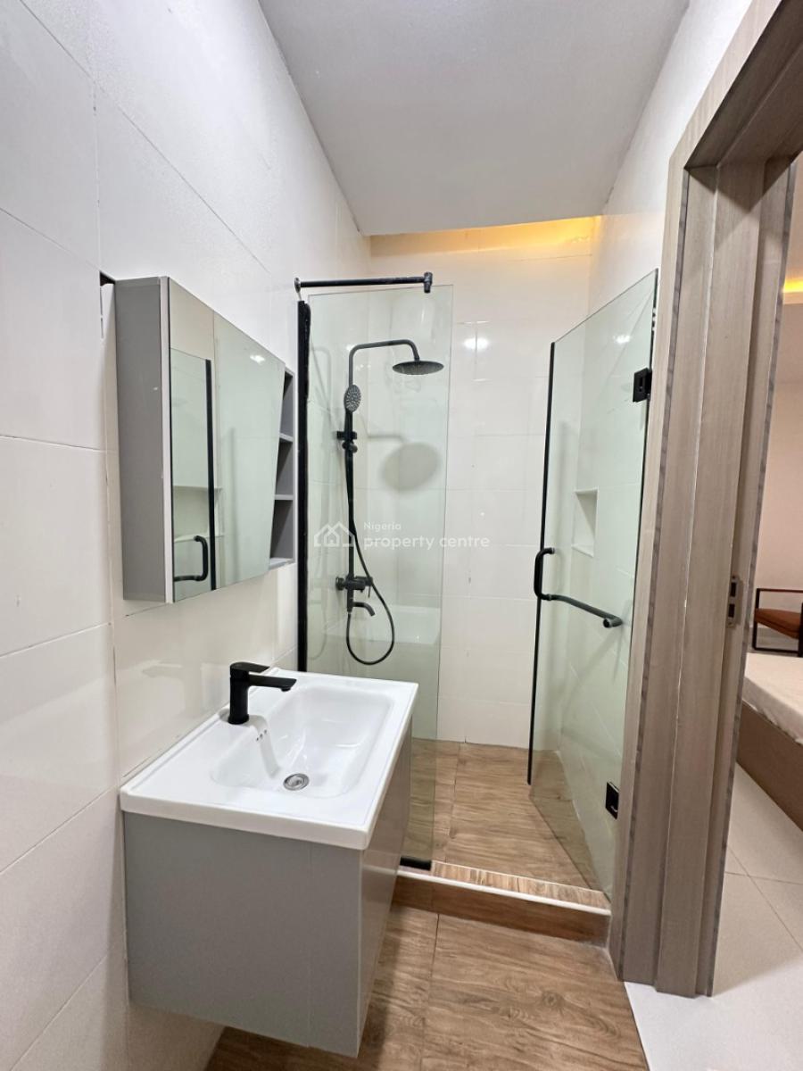 Fully Furnished Luxury 1 & 2 Bedroom Apartment with Swimming Pool&gym, Lekki, Lekki Phase 1, Lekki, Lagos, Flat / Apartment for Sale