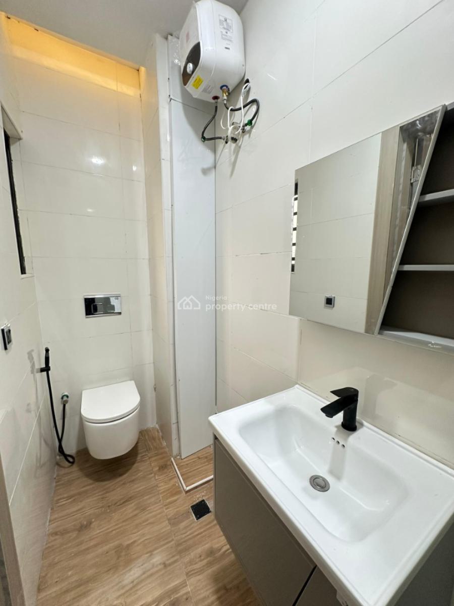 Fully Furnished Luxury 1 & 2 Bedroom Apartment with Swimming Pool&gym, Lekki, Lekki Phase 1, Lekki, Lagos, Flat / Apartment for Sale