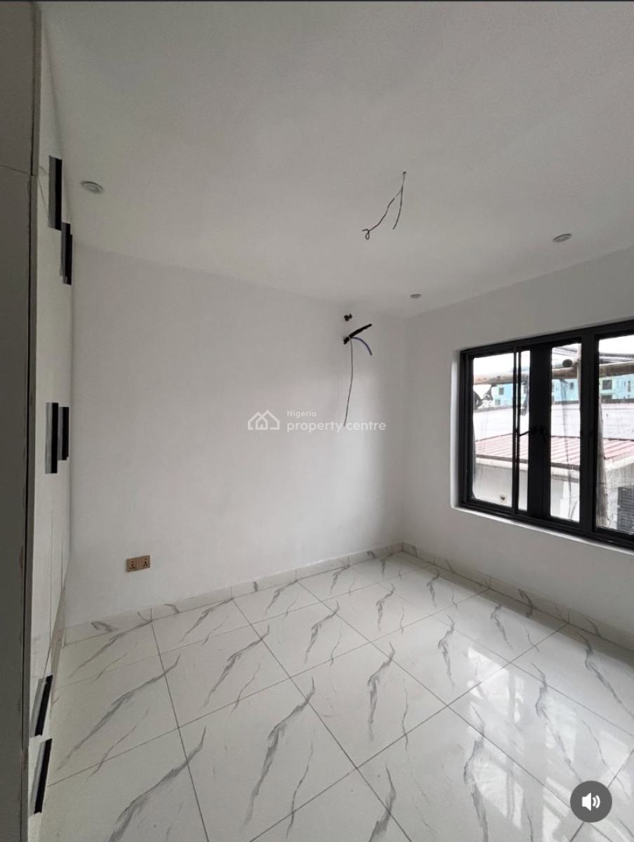 1 Bedroom Apartment, Lekki Phase 1, Lekki Phase 1, Lekki, Lagos, Mini Flat (room and Parlour) for Rent